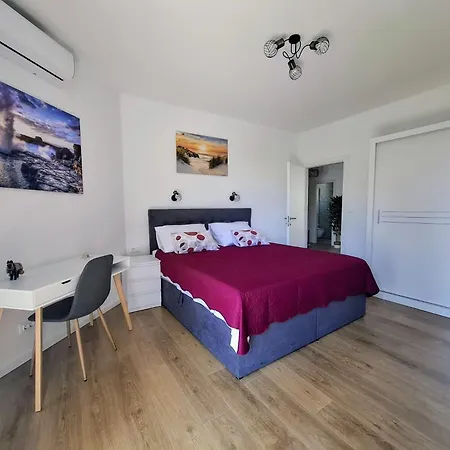 Apartment Nada In The Center Of *